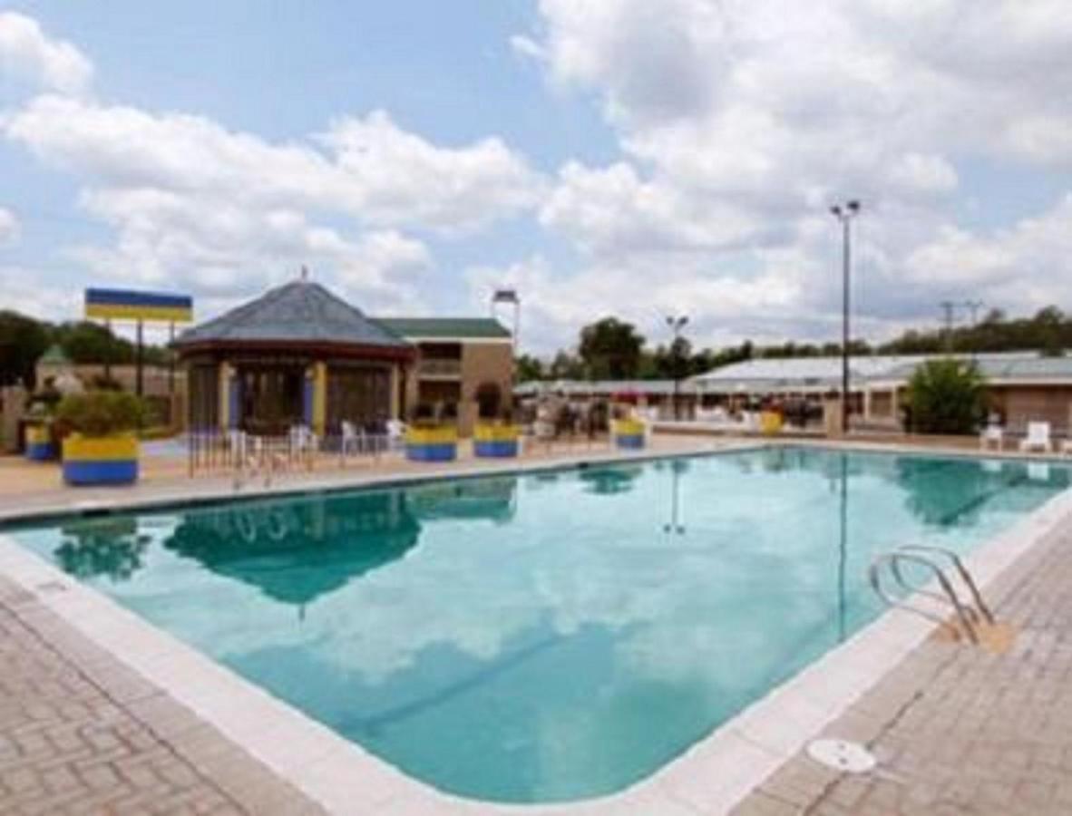 Travelodge By Wyndham Hotel